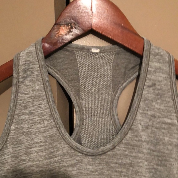 Tank top - Picture 4 of 4